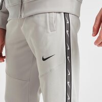 Spodnie dziecięce NIKE SPODNIE B NSW REPEAT SW PK JOGGER B dz5623-012 kolor szary