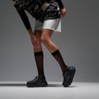 Klapki damskie CROCS CLASSIC CRUSH CLOG 207521-001 kolor czarny