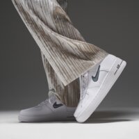 Buty dziecięce NIKE AIR FORCE 1 GS hv2535-100 kolor biały