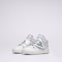 Buty dziecięce SKY JORDAN 1  bq7197-411 kolor biały