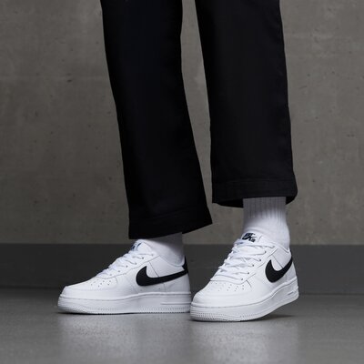 NIKE AIR FORCE 1 LOW