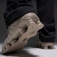 Męskie buty NIKE SHOX TL av3595-201 kolor beżowy