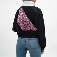 Damska nerka SPRAYGROUND TOREBKA MONE YTECHNIQUE SAVVY CROSSBODY 910b4268nsz kolor multicolor