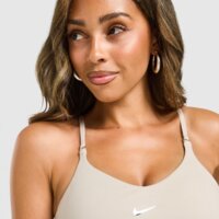 Top damski NIKE BRA W NK INDY BRA TANK GLS iw1606-236 kolor beżowy