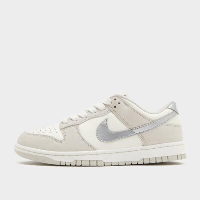 NIKE WMNS NIKE DUNK LOW