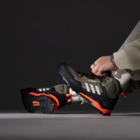 Męskie buty outdoor ADIDAS TERREX AX4 MID GTX ig8853 kolor szary