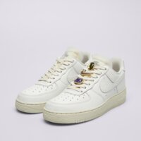 Damskie buty NIKE AIR FORCE 1 LOW PREMIUM dn5463-100 kolor biały
