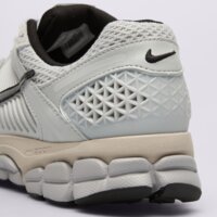 Damskie buty NIKE ZOOM VOMERO 5 fn6742-002 kolor niebieski