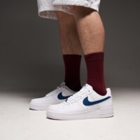 Męskie buty NIKE AIR FORCE 1 '07 ESS fj4146-123 kolor biały