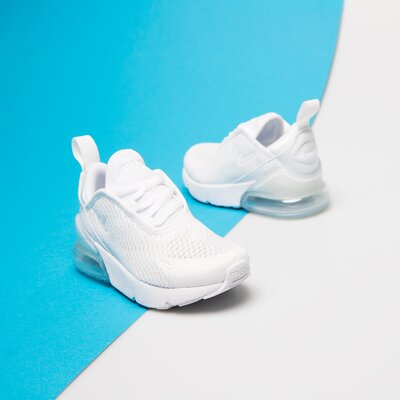 NIKE AIR MAX 270