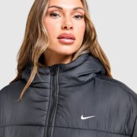 Kurtka zimowa NIKE KURTKA W NSW TF SNFL NK CLSC PRKA V2 hv4912-010 kolor czarny