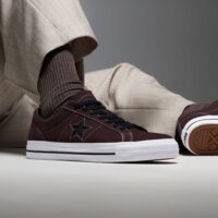Męskie buty CONVERSE ONE STAR PRO a10575c kolor bordowy