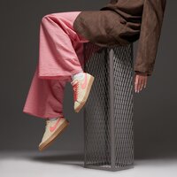 Damskie buty NIKE BLAZER LOW '77 VINTAGE fq8060-700 kolor żółty