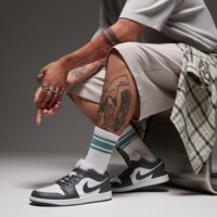 Męskie buty AIR JORDAN 1 LOW  553558-044 kolor szary