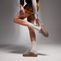 Klapki damskie UGG W GOLDENSTAR CLOG 1138252skp kolor fioletowy