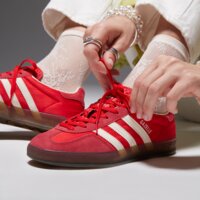 Damskie buty ADIDAS GAZELLE INDOOR W js1411 kolor czerwony