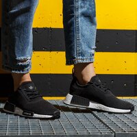 Buty dziecięce ADIDAS NMD_R1 J PRIMEBLUE h02333 kolor czarny