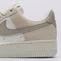 Damskie buty NIKE W AIR FORCE 1 LO SR ii7650-121 kolor beżowy