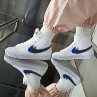 Buty dziecięce NIKE BLAZER MID NN GS fd0690-100 kolor biały