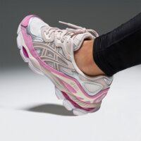 Damskie buty ASICS GEL-NYC 1203a383-104 kolor różowy