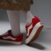 Trampki damskie VANS KNU SKOOL  vn000d75bop1 kolor czerwony