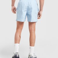 Męskie spodenki NIKE SWIM SZORTY BREAKER ESSENTIAL nessf560-487 kolor niebieski
