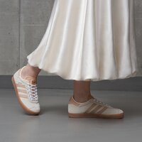 Buty dziecięce ADIDAS GAZELLE J ih7506 kolor beżowy