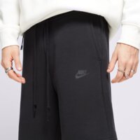 Męskie spodenki NIKE SZORTY SPORTWEAR TECH FLEECE  fb8171-010 kolor czarny