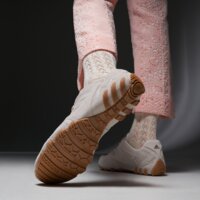 Damskie buty ADIDAS GHOST SPRINT W hq9304 kolor beżowy