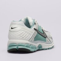 Damskie buty NIKE W ZOOM VOMERO 5 NEWS hf1877-101 kolor biały