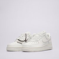 Damskie buty NIKE W AIR FORCE 1 '07 LO NJ im6485-121 kolor beżowy