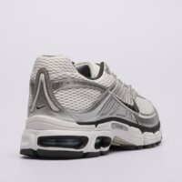 Męskie buty NIKE AIR MAX MOTO 2K SC iq7592-025 kolor biały