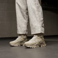 Damskie buty FILA VITTORI  5cm01822-050 kolor beżowy