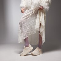 Buty damskie do biegania HOKA CLIFTON 10 1162031vch kolor beżowy