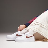 Damskie buty NIKE W AIR FORCE 1 '07 NEXT NATURE dc9486-115 kolor biały