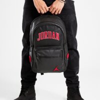 Damski plecak JORDAN PLECAK BOROUGH VARSITY BACKPACK ma9004-023 kolor czarny