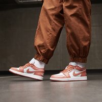 Damskie buty WMNS AIR JORDAN 1 LOW dc0774-080 kolor różowy