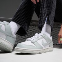 Buty dziecięce NIKE DUNK LOW BG fb9109-124 kolor srebrny