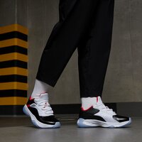 Buty dziecięce AIR JORDAN 11 CMFT LOW cz0907-160 kolor czarny