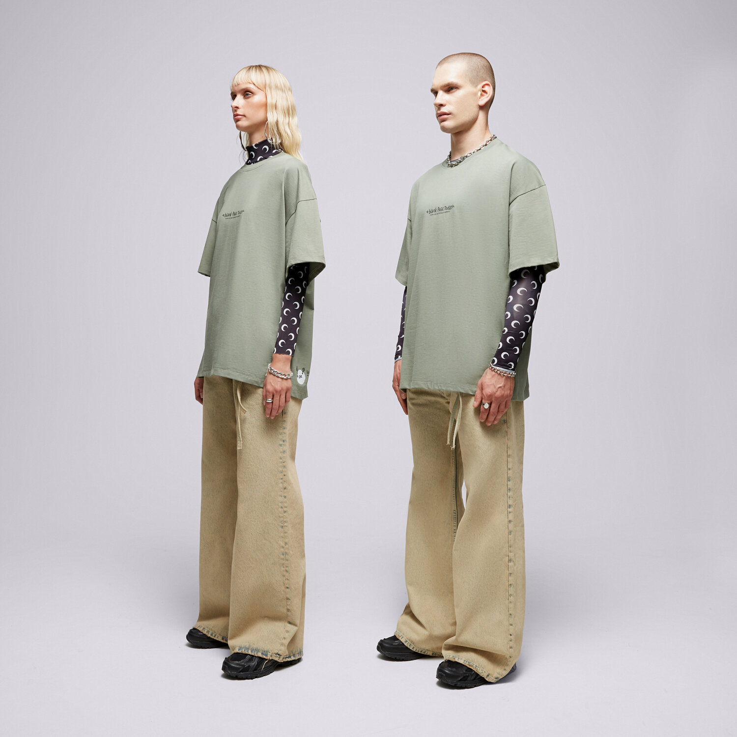 S NOW JOB SIZEER T SHIRT “BLANK PAGE” OLIVE