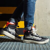 Męskie buty VANS ULTRARANGE EXO HI GORE-TEX MTE-2 vn0a5kxwa6y1 kolor czarny