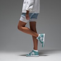 Damskie buty WMNS AIR JORDAN 1 MID bq6472-138 kolor biały