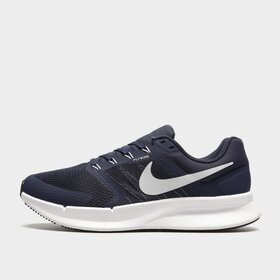 NIKE RUN SWIFT 3